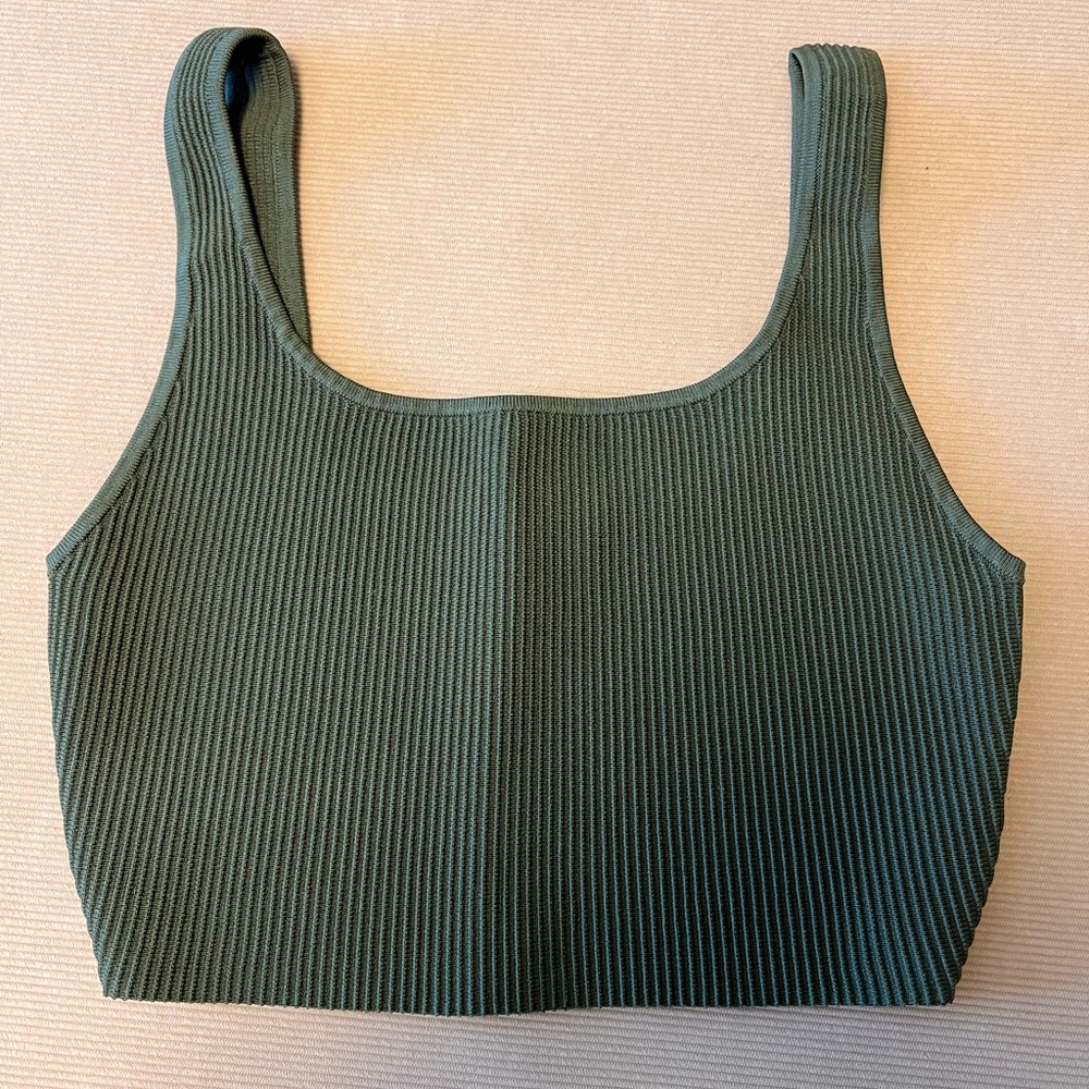 Aritzia Sculpt Knit Tank Top